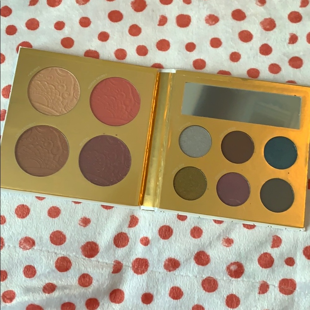 PUR midnight masquerade palette
